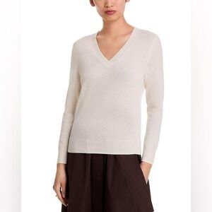 C by Bloomingdale’s Women’s Ivory V Neck 100% 2 Ply Cashmere Sweater SZ MED